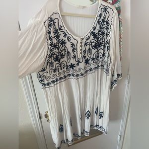 White and Black Flowy Dress